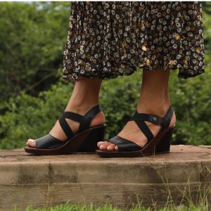 Froggie 12288 Crossover Wedge Sandal